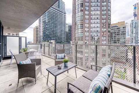 Photo 26 at 612 - 11 Wellesley Street W, Bay Street Corridor, Toronto