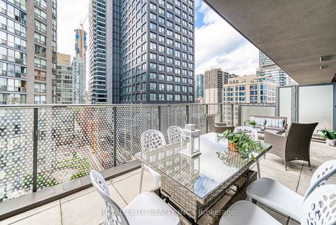 Photo 27 at 612 - 11 Wellesley Street W, Bay Street Corridor, Toronto