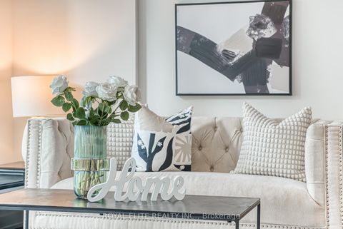 Photo 30 at 612 - 11 Wellesley Street W, Bay Street Corridor, Toronto