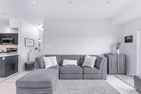 Photo 8 at 609 - 304 Essa Road, Ardagh, Barrie