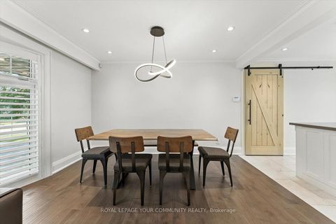 Photo 6 at 165 Clearview Heights, King City, King Photo 6 at 165 Clearview Heights, King City, King