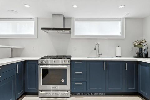 Photo 31 at 165 Clearview Heights, King City, King Photo 31 at 165 Clearview Heights, King City, King