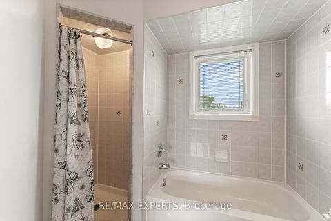 Photo 27 at 157 Cherokee Drive, Maple, Vaughan