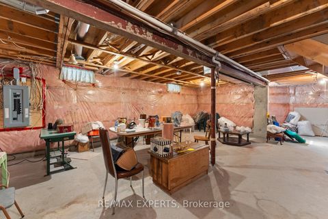 Photo 33 at 157 Cherokee Drive, Maple, Vaughan Photo 33 at 157 Cherokee Drive, Maple, Vaughan