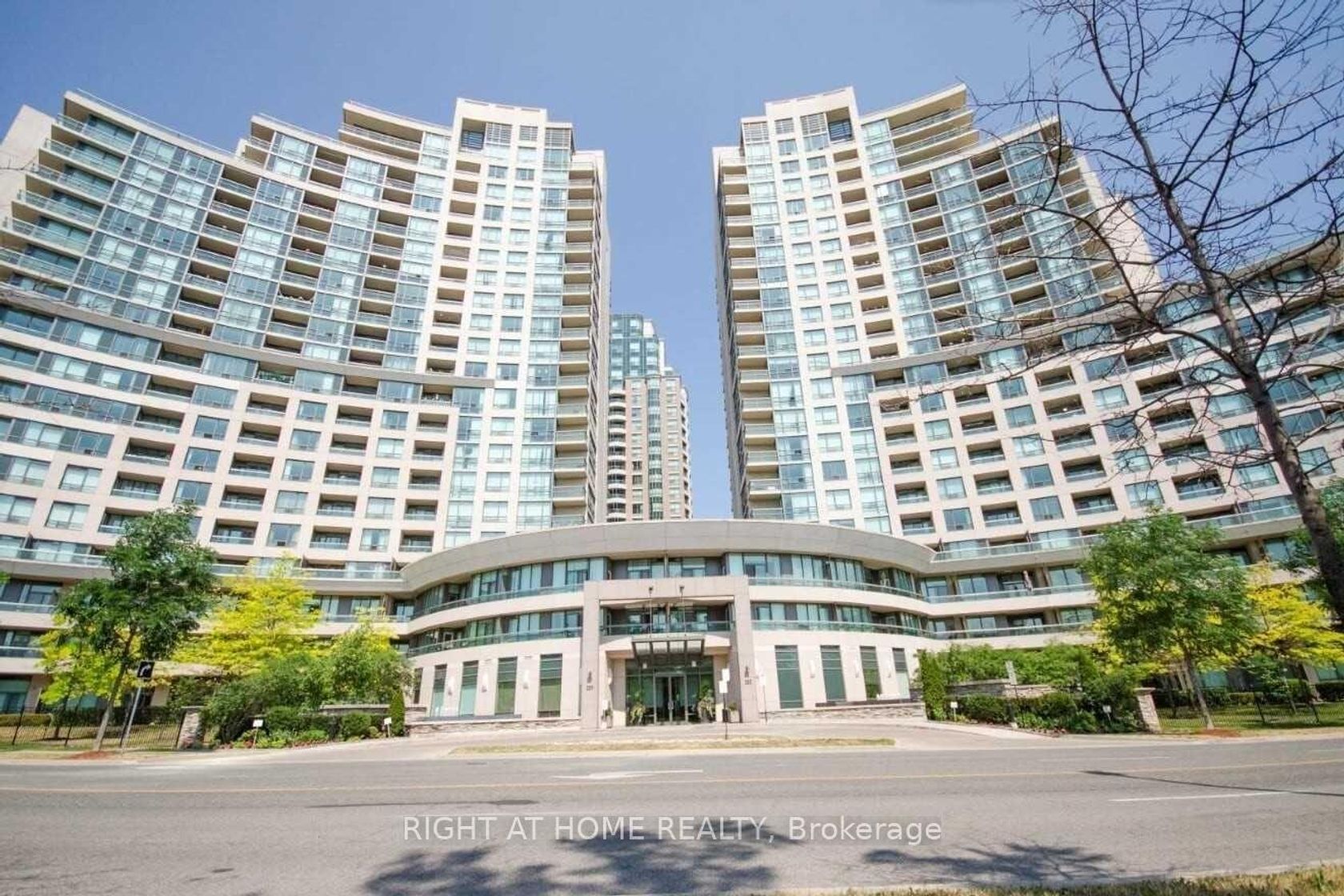 319 - 509 Beecroft Road, Willowdale West, Toronto 