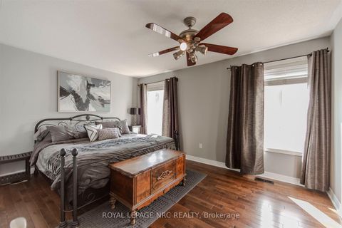 Photo 27 at 29 Grapevine Drive, Vellore Village, Vaughan
