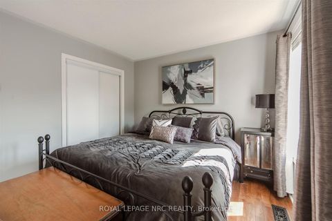 Photo 28 at 29 Grapevine Drive, Vellore Village, Vaughan