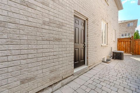 Photo 42 at 29 Grapevine Drive, Vellore Village, Vaughan