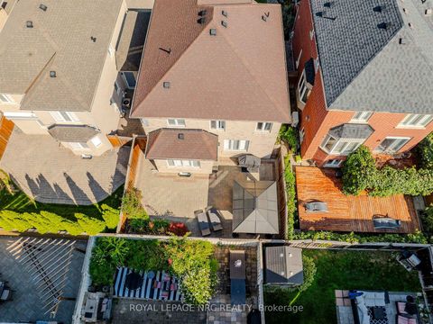 Photo 48 at 29 Grapevine Drive, Vellore Village, Vaughan