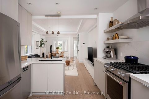 Photo 14 at 389 Winona Drive, Oakwood Village, Toronto