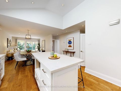Photo 9 at 25 Evermede Drive, Donalda, Toronto