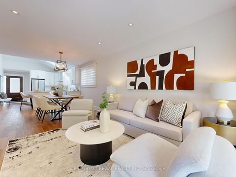 Photo 10 at 25 Evermede Drive, Donalda, Toronto