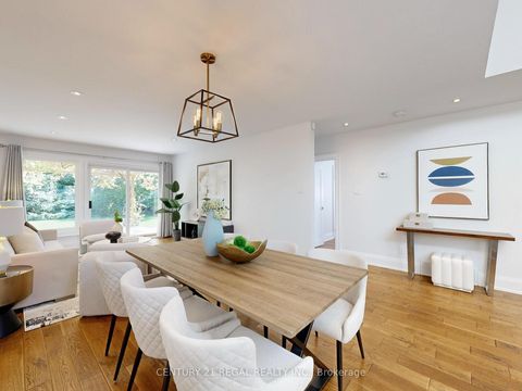 Photo 18 at 25 Evermede Drive, Donalda, Toronto