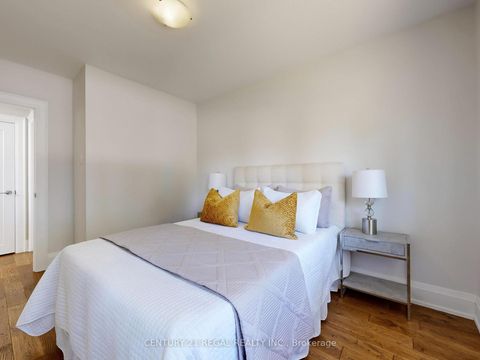 Photo 26 at 25 Evermede Drive, Donalda, Toronto