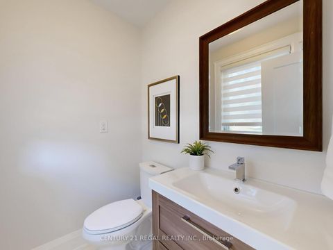 Photo 29 at 25 Evermede Drive, Donalda, Toronto