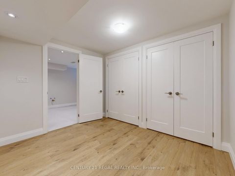 Photo 40 at 25 Evermede Drive, Donalda, Toronto