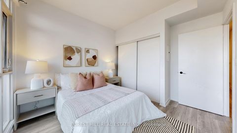 Photo 8 at 3101 - 21 Iceboat Terrace, Waterfront Communities C1, Toronto