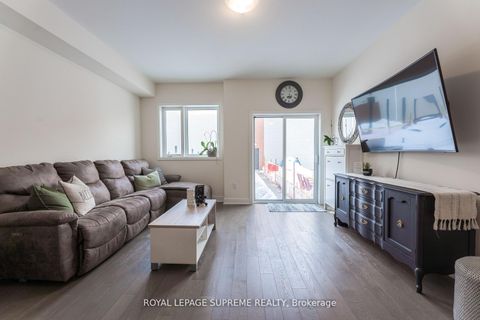 Photo 14 at 115 William Duncan Road, CFB, Toronto