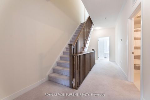 Photo 21 at 115 William Duncan Road, CFB, Toronto