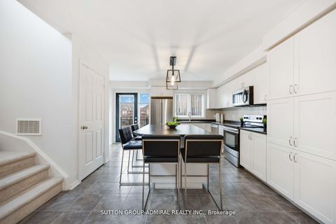 Photo 7 at 60 Harry Penrose Avenue, Bayview Northeast, Aurora Photo 7 at 60 Harry Penrose Avenue, Bayview Northeast, Aurora