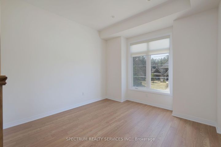 Photo 15 at 176 De La Roche Drive, Vellore Village, Vaughan