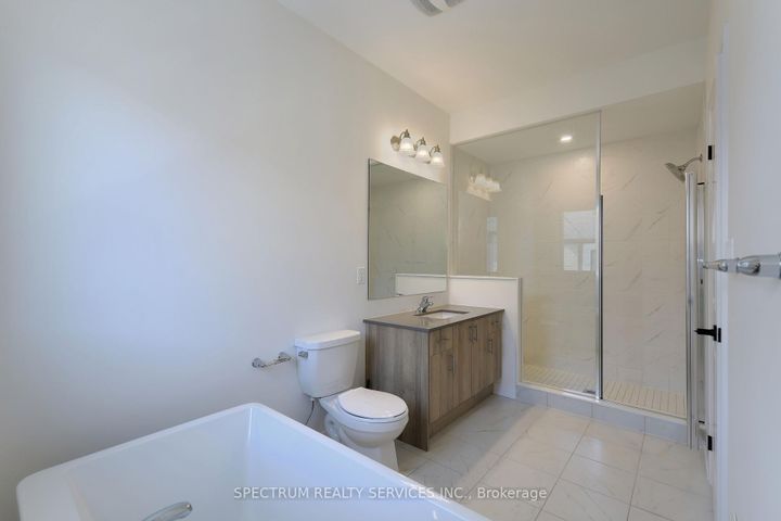 Photo 24 at 176 De La Roche Drive, Vellore Village, Vaughan