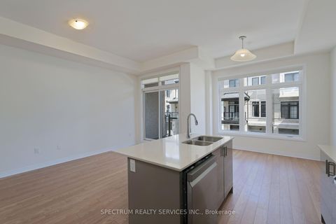 Photo 12 at 176 De La Roche Drive, Vellore Village, Vaughan