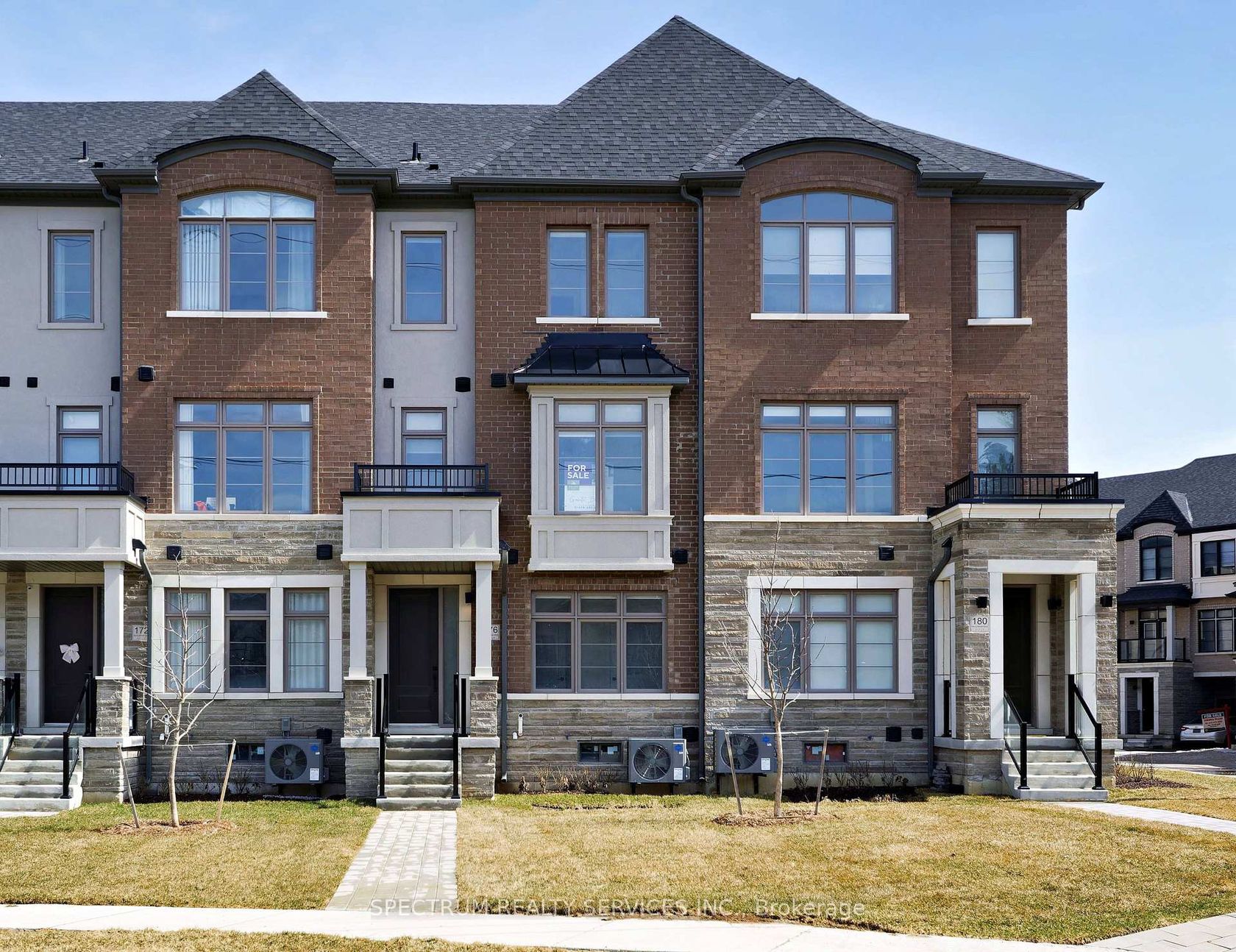 176 De La Roche Drive, Vellore Village, Vaughan 