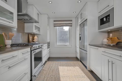 Photo 16 at 81 Beaconsfield Avenue, Little Portugal, Toronto