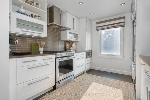 Photo 17 at 81 Beaconsfield Avenue, Little Portugal, Toronto