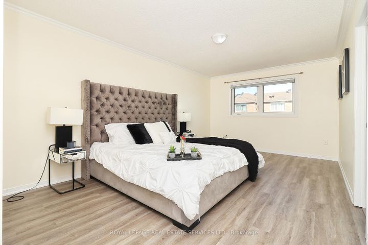 Photo 13 at 1747 Cobra Crescent, Uptown, Burlington