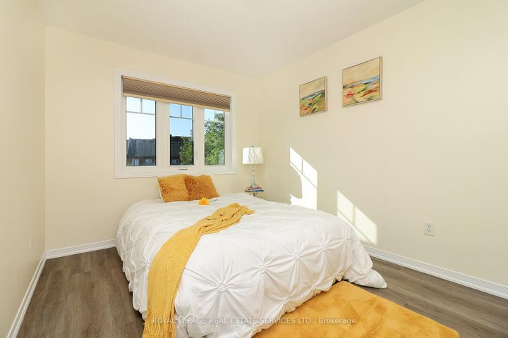 Photo 19 at 1747 Cobra Crescent, Uptown, Burlington
