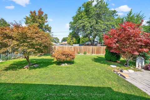 Photo 35 at 18 Courtwright Road, West Deane, Toronto