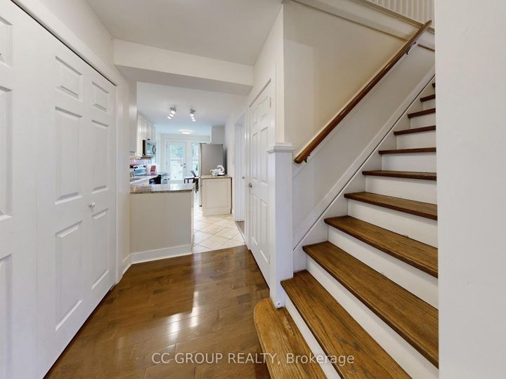 Photo 20 at 162 St Clair Avenue E, Moore Park, Toronto