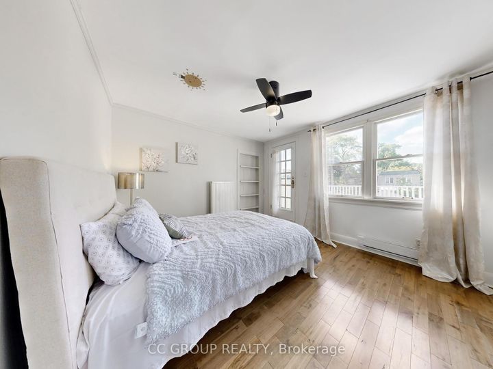 Photo 25 at 162 St Clair Avenue E, Moore Park, Toronto