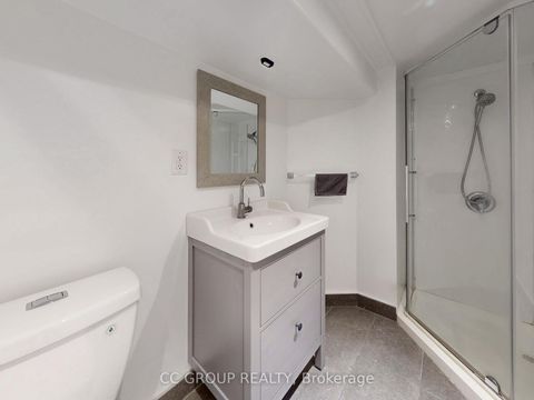 Photo 41 at 162 St Clair Avenue E, Moore Park, Toronto