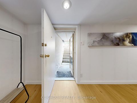 Photo 42 at 162 St Clair Avenue E, Moore Park, Toronto