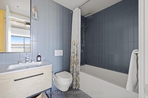 Photo 17 at 912 - 1 Shaw Street, Niagara, Toronto