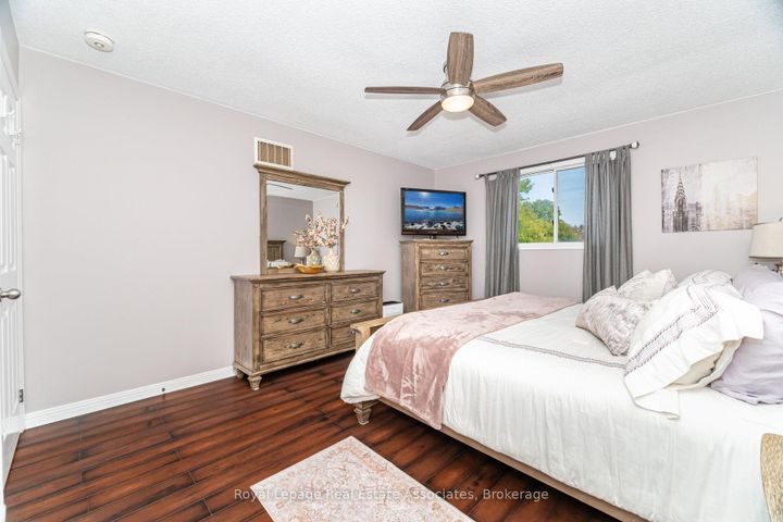 Photo 19 at 225 Golfwood Drive, Gurnett, Hamilton