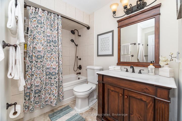 Photo 25 at 225 Golfwood Drive, Gurnett, Hamilton