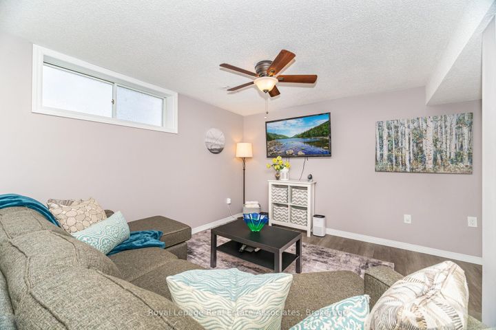 Photo 28 at 225 Golfwood Drive, Gurnett, Hamilton