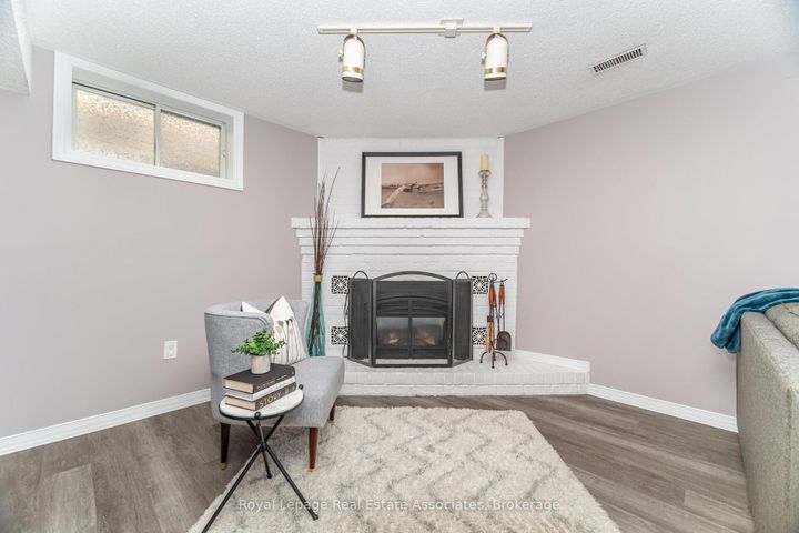 Photo 30 at 225 Golfwood Drive, Gurnett, Hamilton