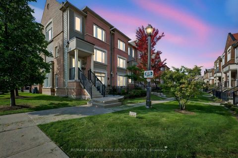 Photo 2 at 58 Harry Penrose Avenue, Bayview Northeast, Aurora