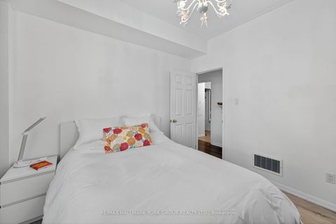 Photo 17 at 58 Harry Penrose Avenue, Bayview Northeast, Aurora