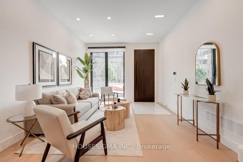 Photo 2 at 188 Duplex Avenue, Eglinton, Toronto