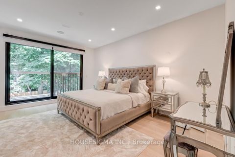 Photo 16 at 188 Duplex Avenue, Eglinton, Toronto