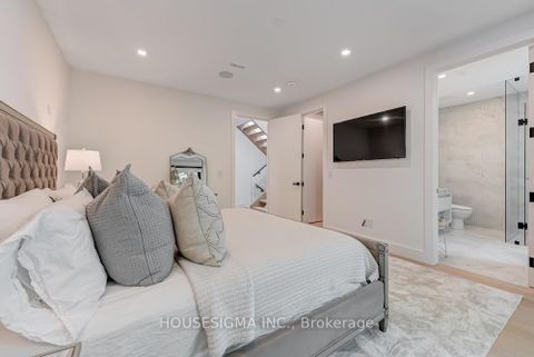 Photo 17 at 188 Duplex Avenue, Eglinton, Toronto