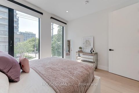 Photo 25 at 188 Duplex Avenue, Eglinton, Toronto