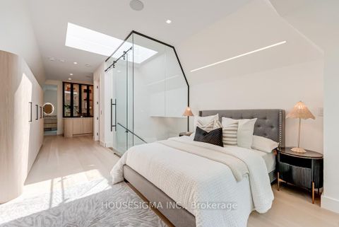 Photo 32 at 188 Duplex Avenue, Eglinton, Toronto