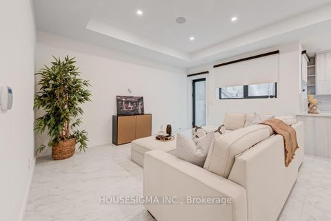Photo 38 at 188 Duplex Avenue, Eglinton, Toronto